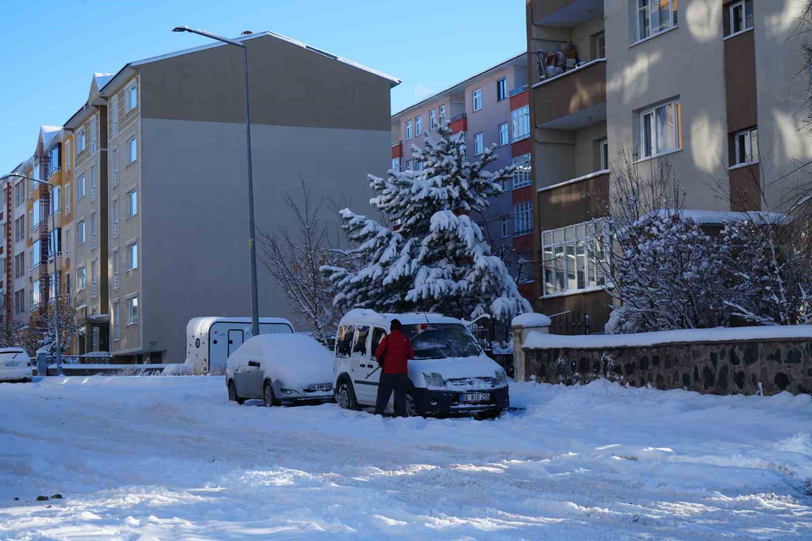 erzurum beyaz ortusune burundu 2 82SSCqCc