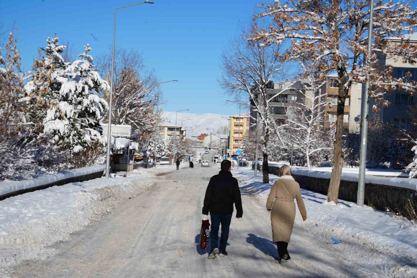 erzurum beyaz ortusune burundu 3 aHFszGk7