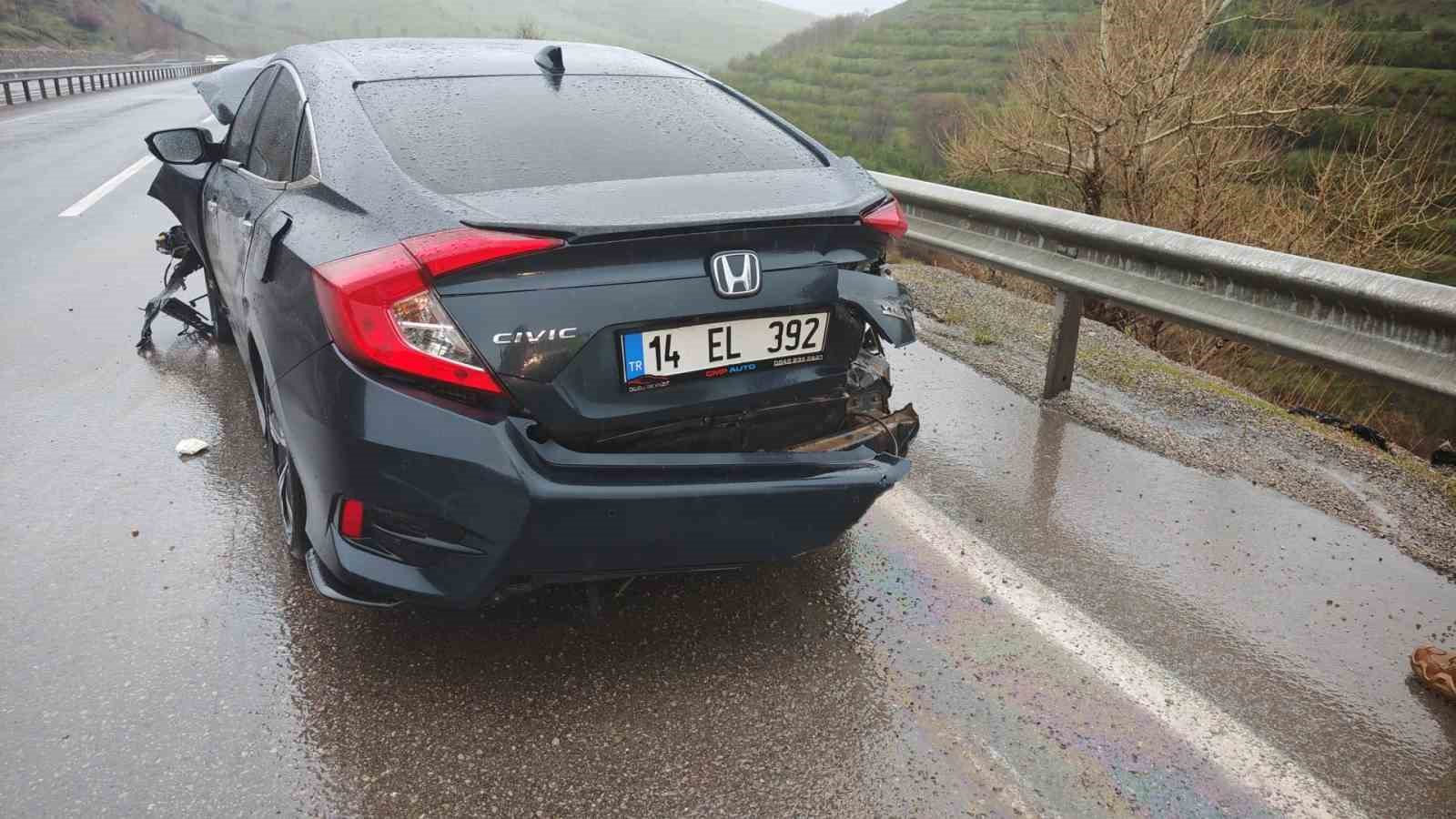 erzurum erzincan karayolundan zincirleme trafik kazasi 3 yarali 2 HqMG5k4I