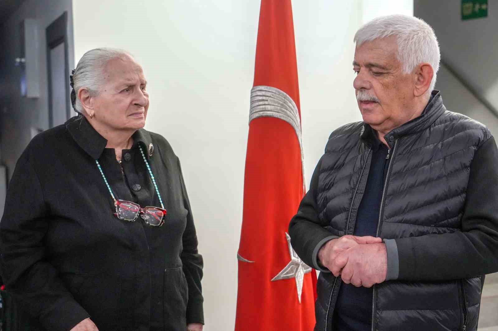 erzurum kazim karabekirbekir pasanin kizini bagrina basti 0 aQkBEyY9