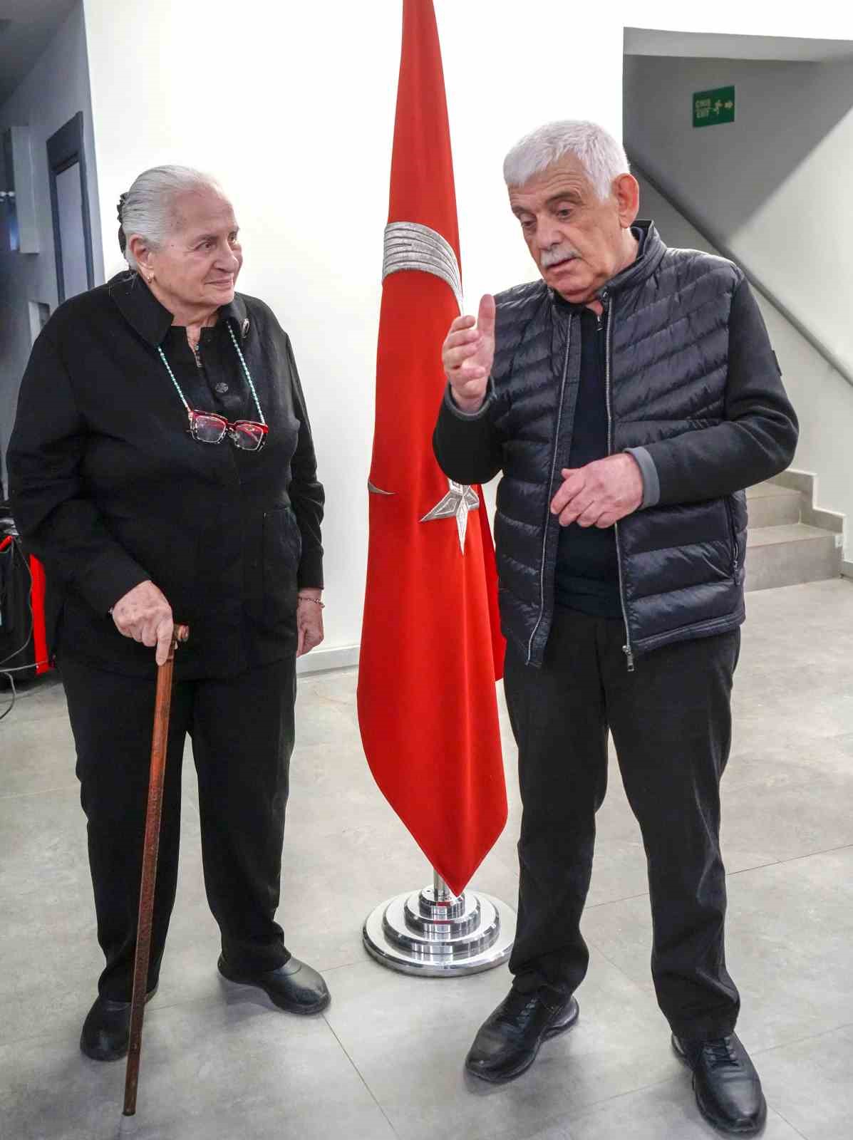 erzurum kazim karabekirbekir pasanin kizini bagrina basti 6 ECy7VaO5