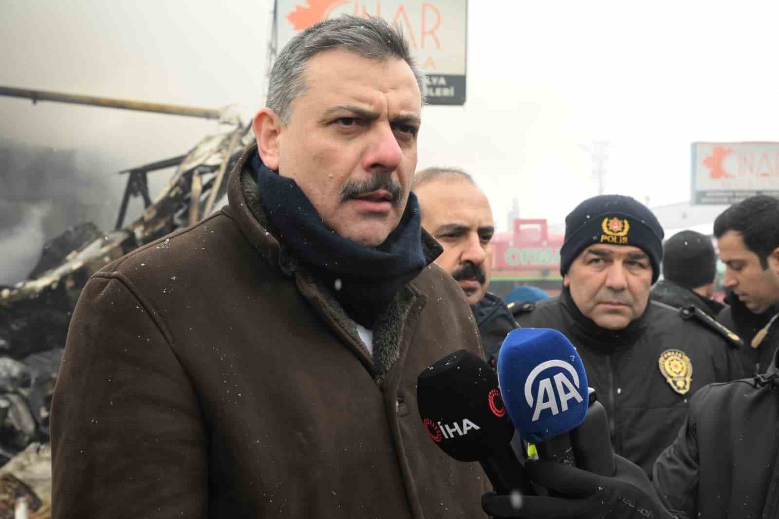 erzurum valisi mustafa ciftciden yangin aciklamasi allah milletimize boyle acilar yasatmasin 4
