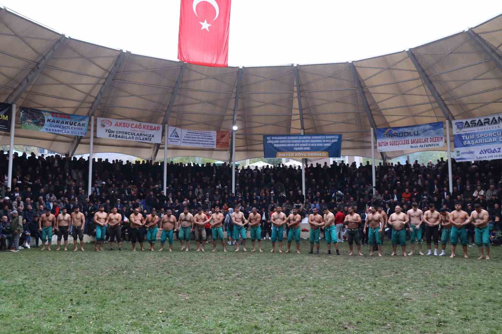 erzurumda 102incisi yapilan uzundere karakucak guresleri buyuk heyecan yasatti 2 hM1yNODD
