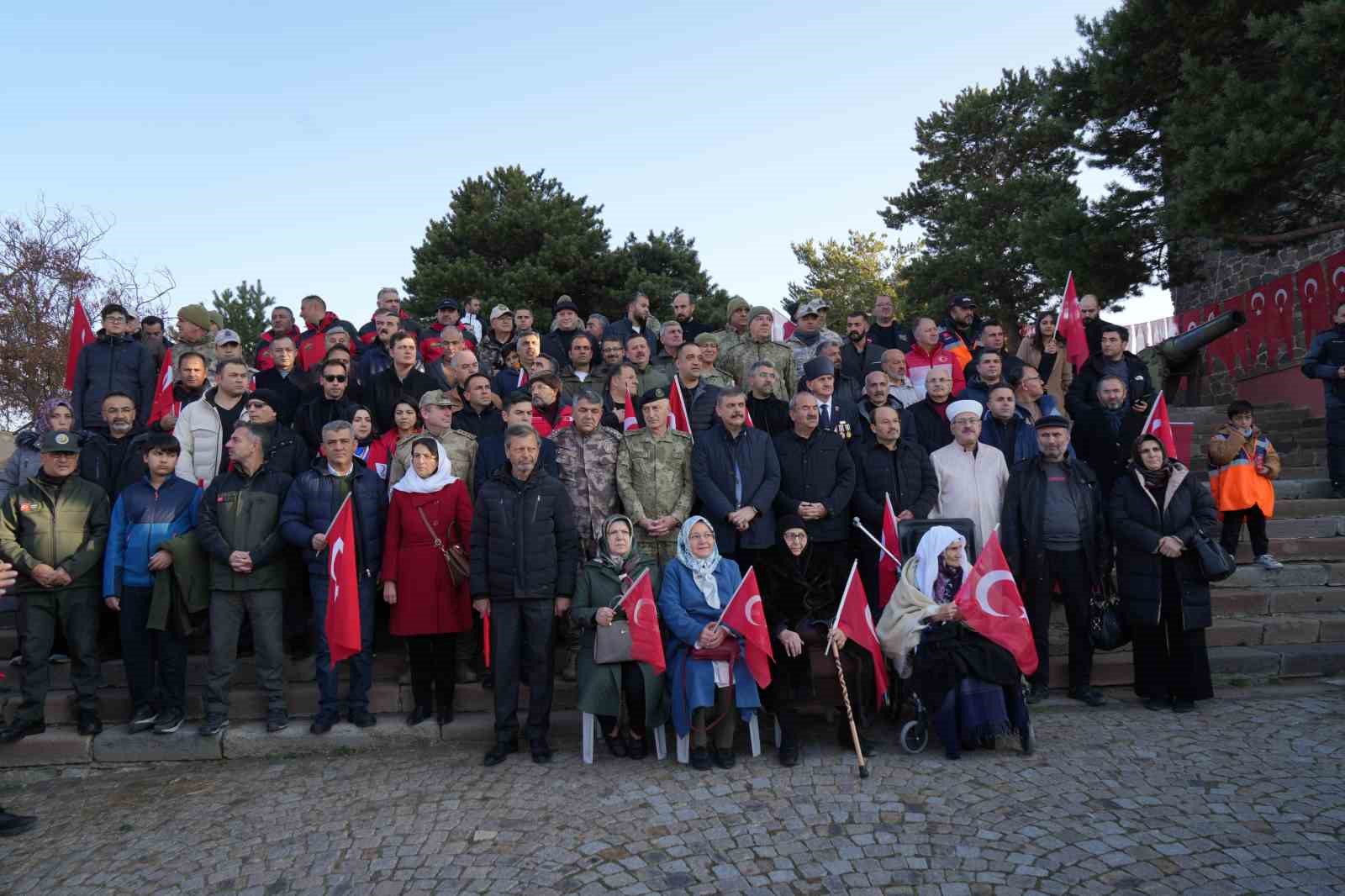 erzurumda 148 yil onceki kahramanlik ruhu bir kez daha yasatildi 2 2i9AuIeU
