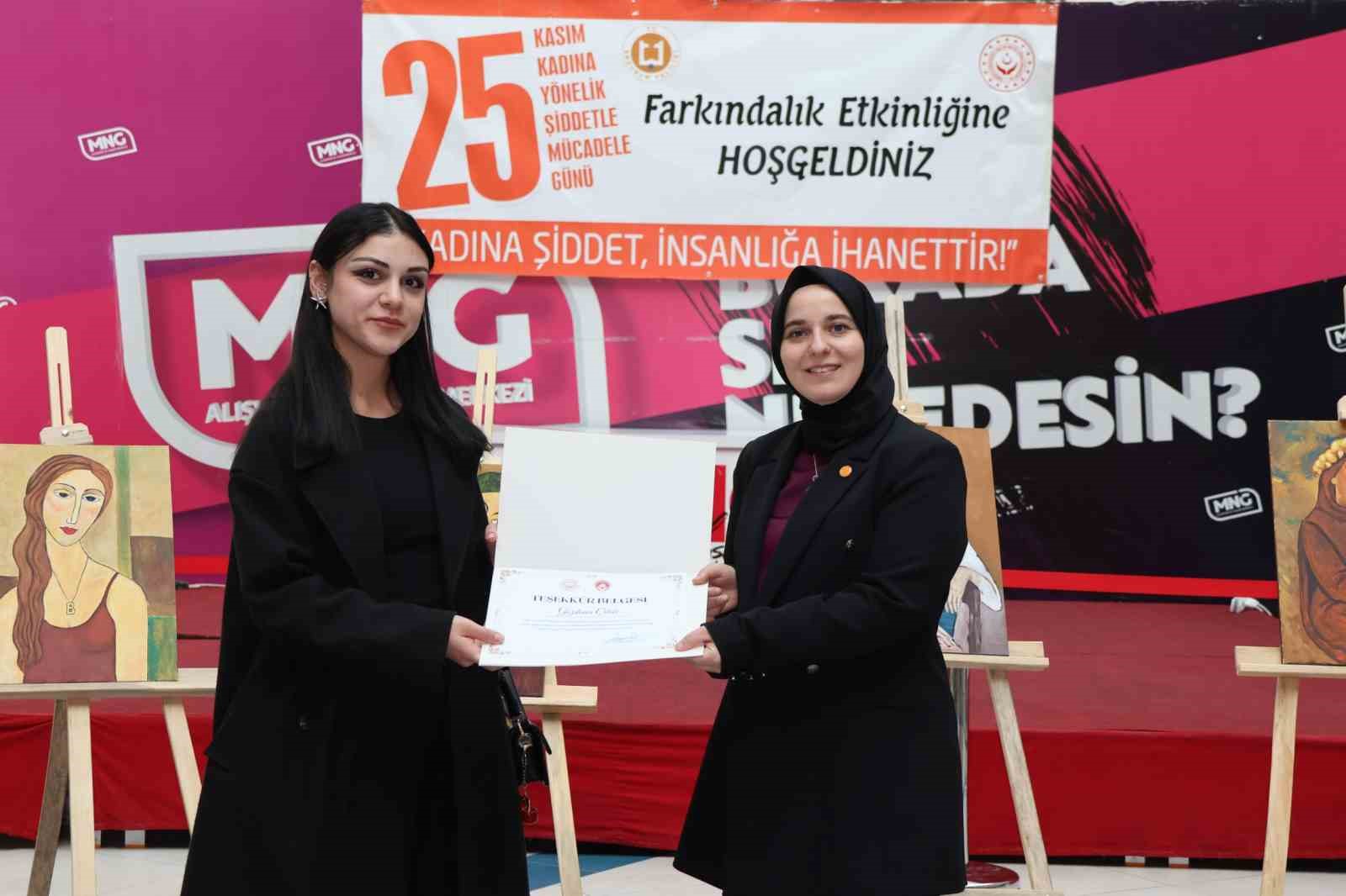 erzurumda 25 kadin 25 hik ye sergisi acildi 5 Cfg6D2Xh