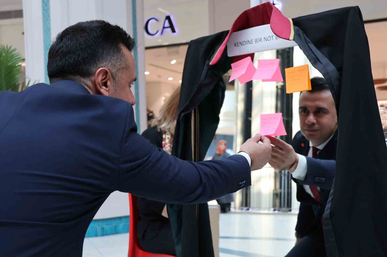 erzurumda 25 kadin 25 hik ye sergisi acildi 7 EHzV1Xyh