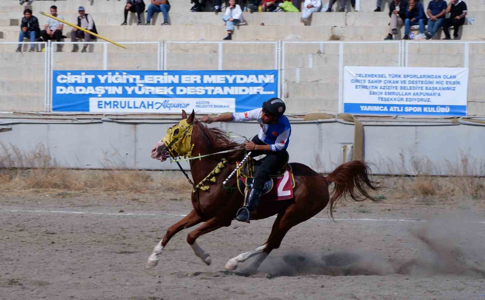 erzurumda cirit heyecani suruyor 8