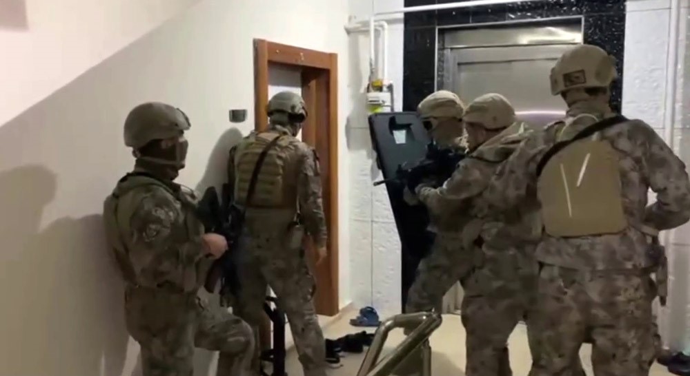 erzurumda dev narkotik operasyonu 14 gozalti 1 ld42dcEJ
