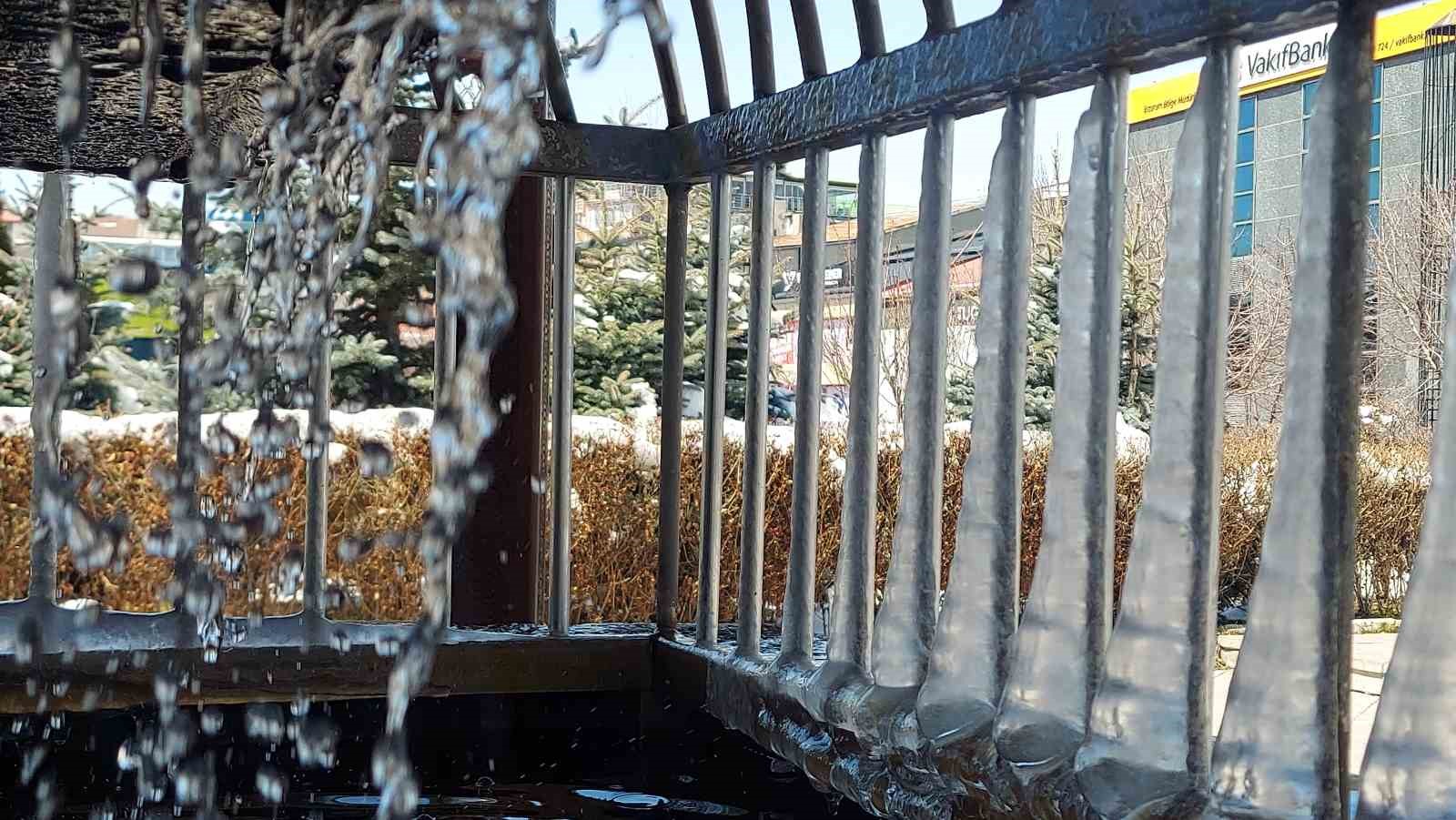 erzurumda dort mevsim bir arada bir yanda kar esareti bir yanda palandokende kayak bir nNq8BhjH