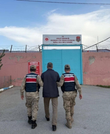 erzurumda-firari-feto-uyesi-yakalandi-cTfiQvEf.jpg