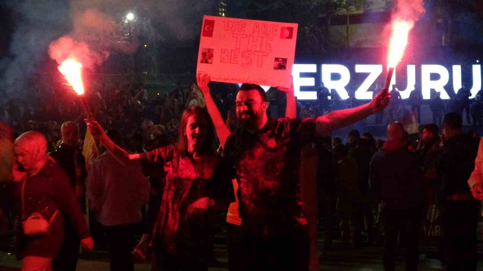 erzurumda galatasaray taraftarinin sampiyonluk coskusu 1 Oghwr8pC