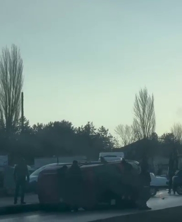 erzurumda-gizli-buzlanma-trafik-kazalarina-neden-oldu-glqGpQIz.jpg