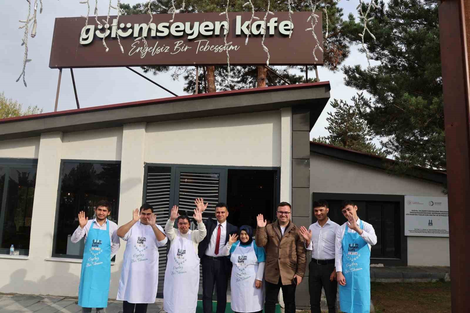 erzurumda gulumseyen kafe ozel bireylerin uretim merkezi oldu 0 HWJg65X1