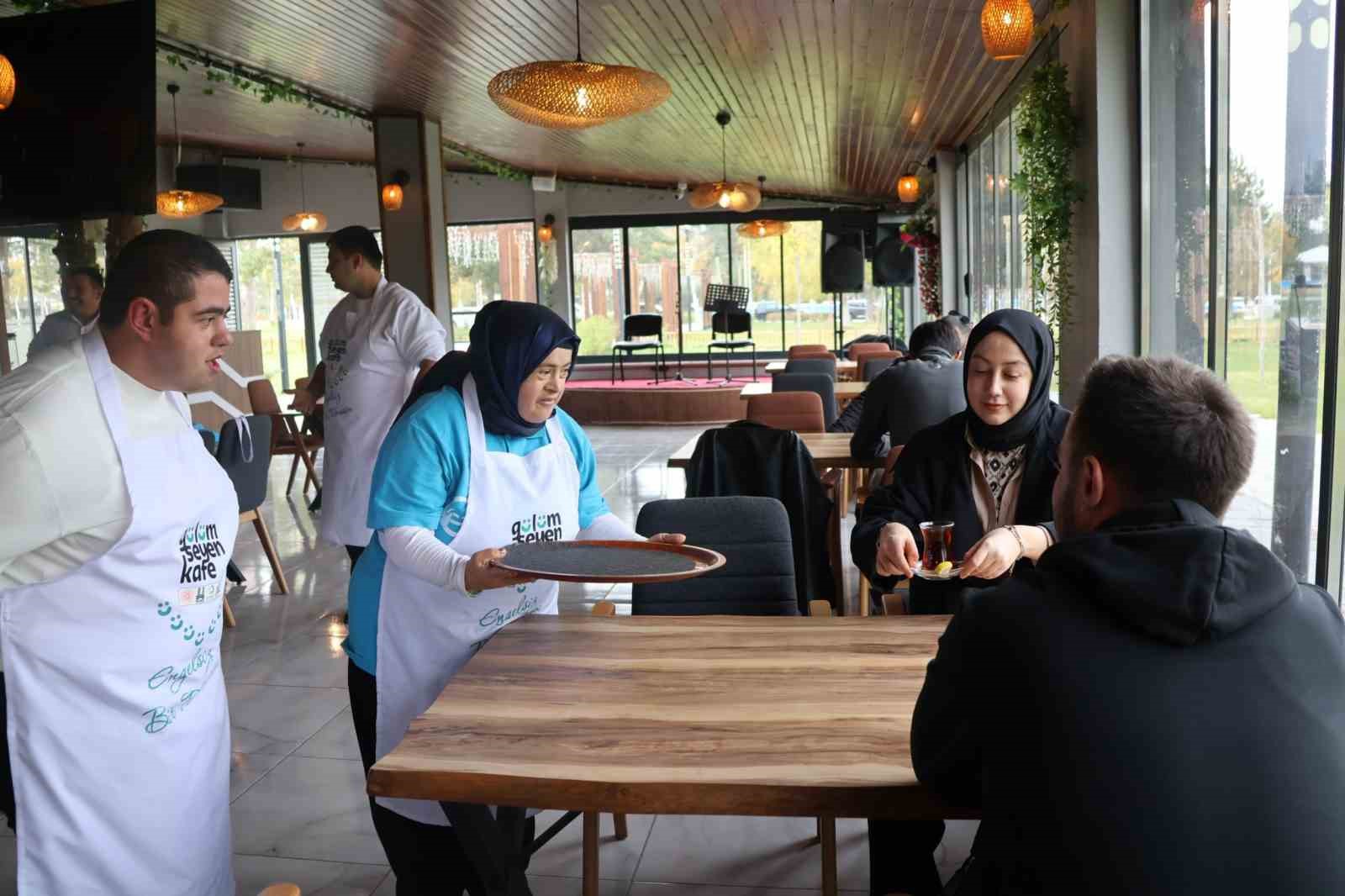 erzurumda gulumseyen kafe ozel bireylerin uretim merkezi oldu 2