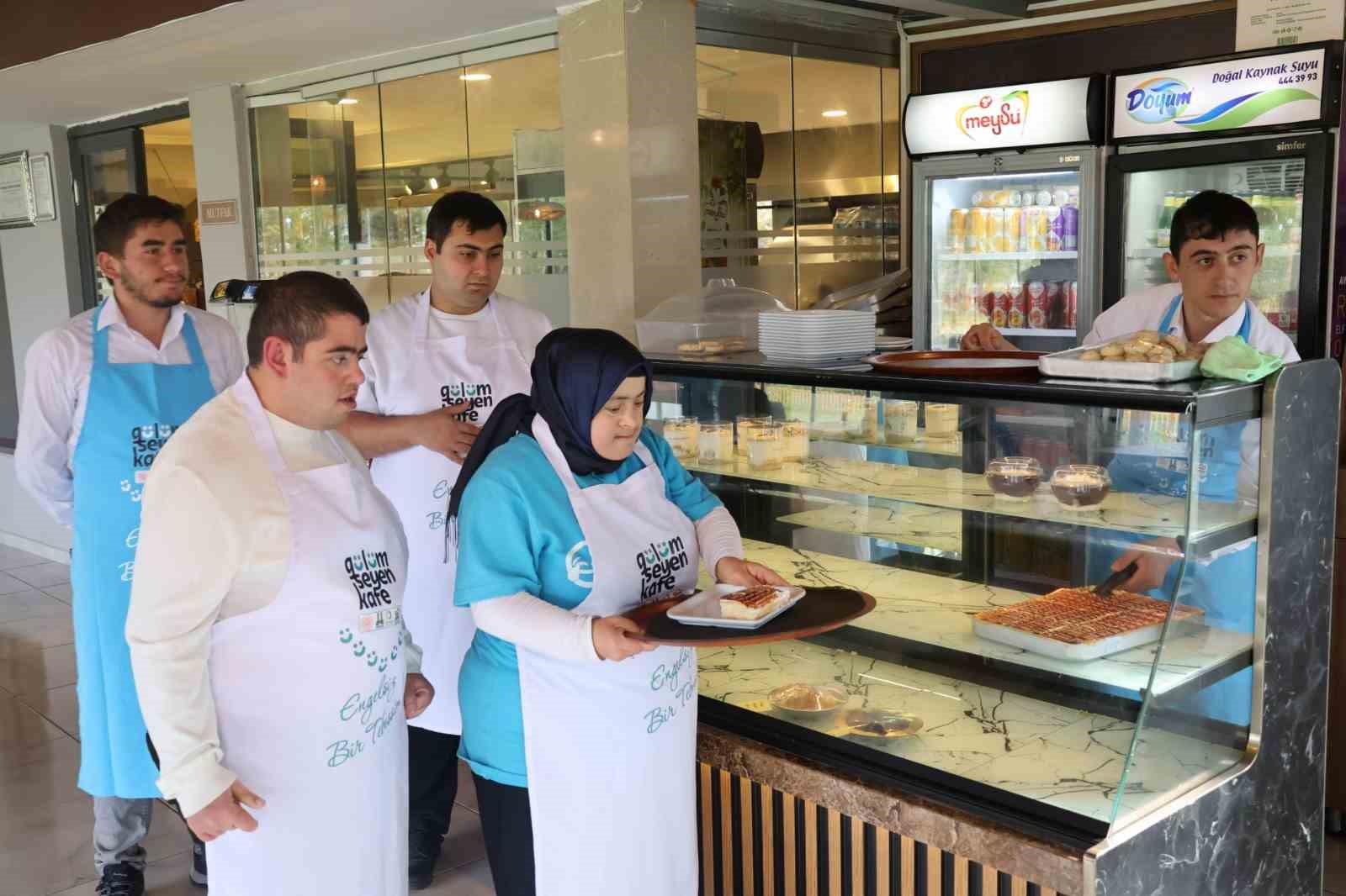 erzurumda gulumseyen kafe ozel bireylerin uretim merkezi oldu 9 pbIcls3z