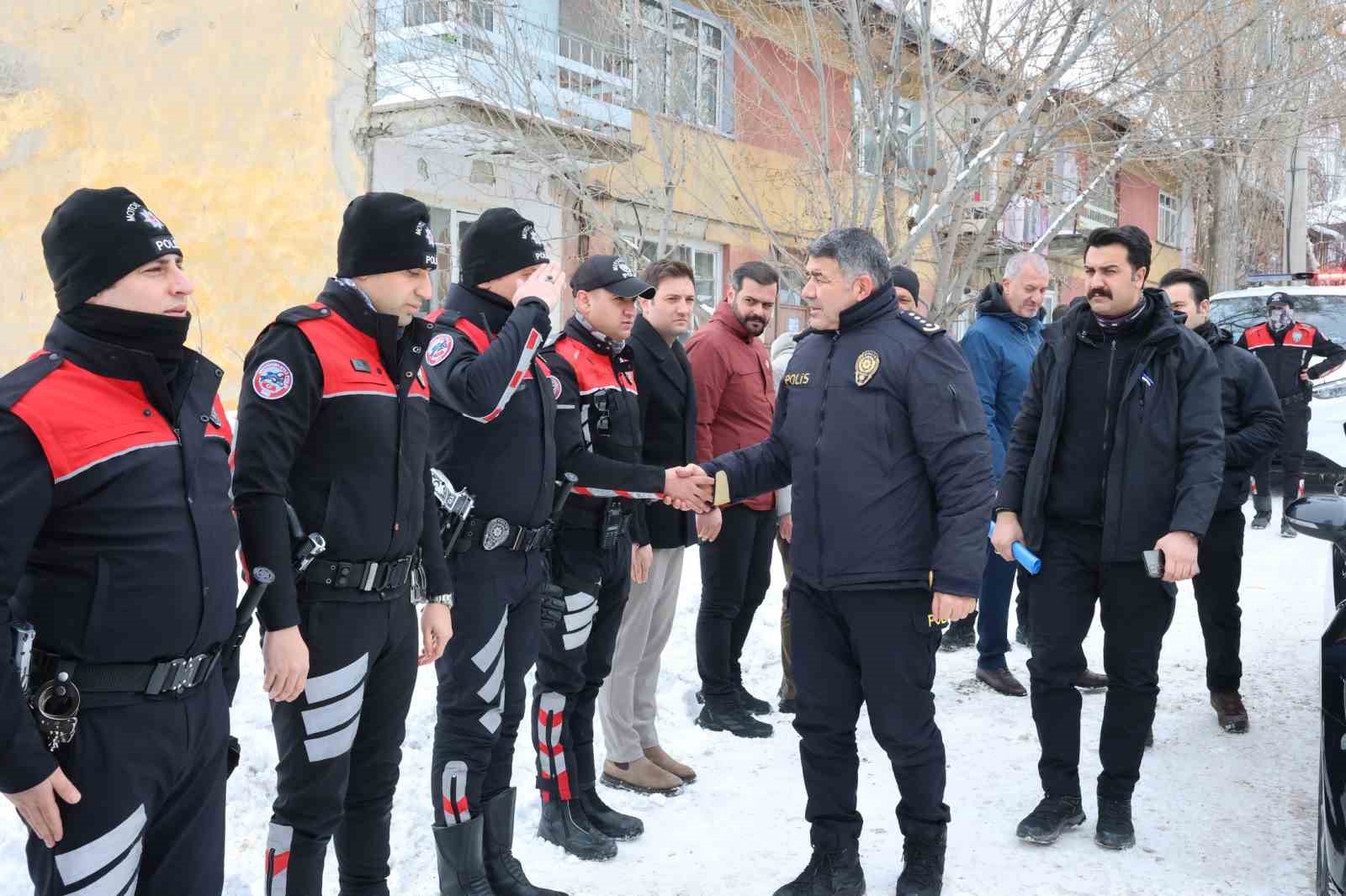 erzurumda guvenlik ve huzur icin metruk binalar tek tek yikiliyor 1 buVX6ZFl