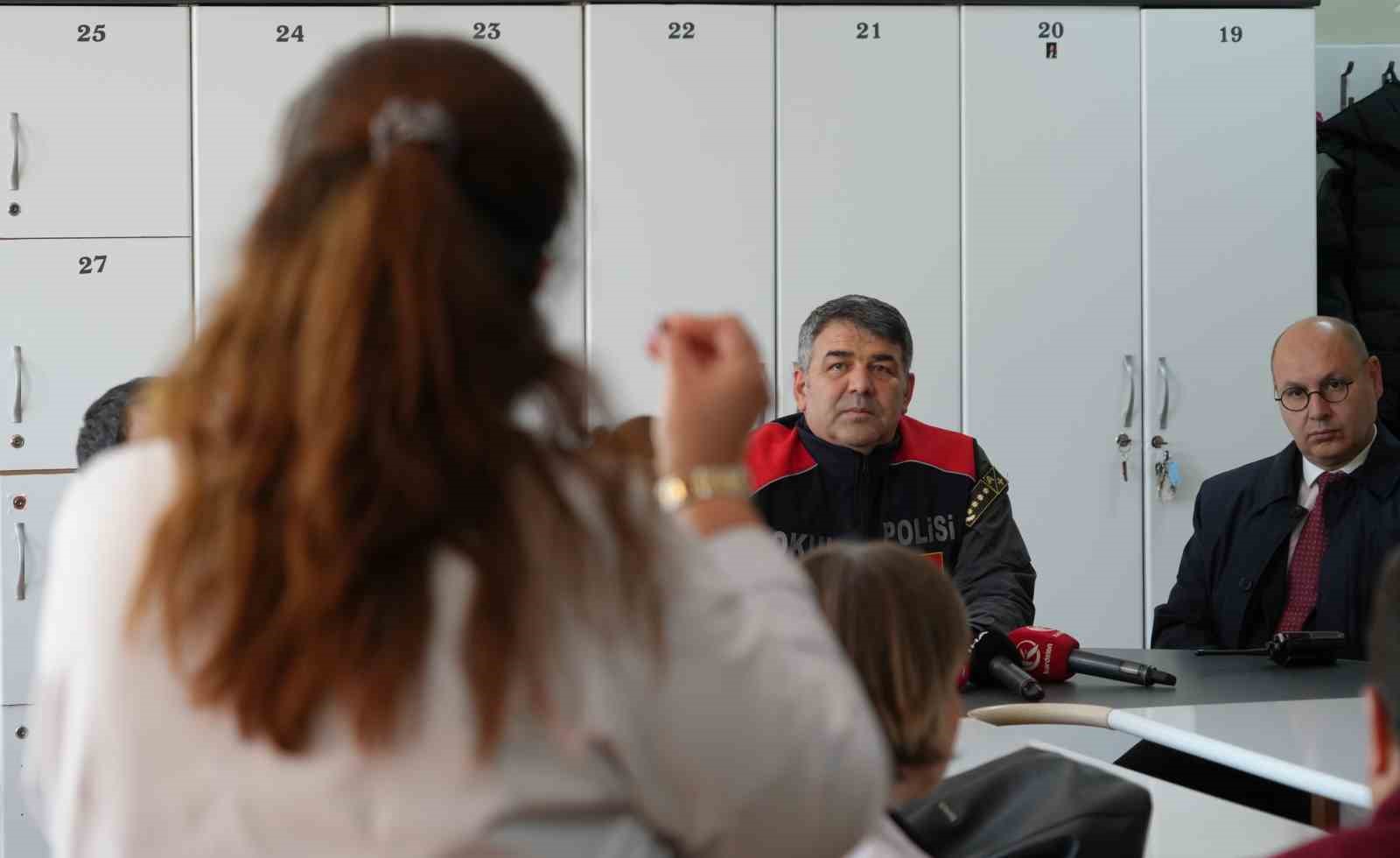 erzurumda her okul bir polise zimmetli 6 vtYPYBup