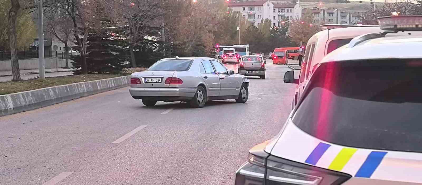 Erzurum’da iki otomobil çarpıştı: 3 yaralı 7 erzurumda iki otomobil carpisti 3 yarali 3 12LDaOVz