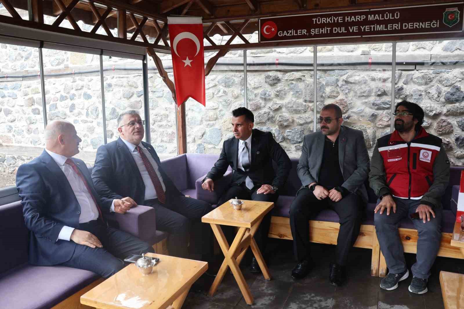erzurumda kahramanlara vefa zaman durmaz kahramanlar unutulmaz 1 2cWmjPCV