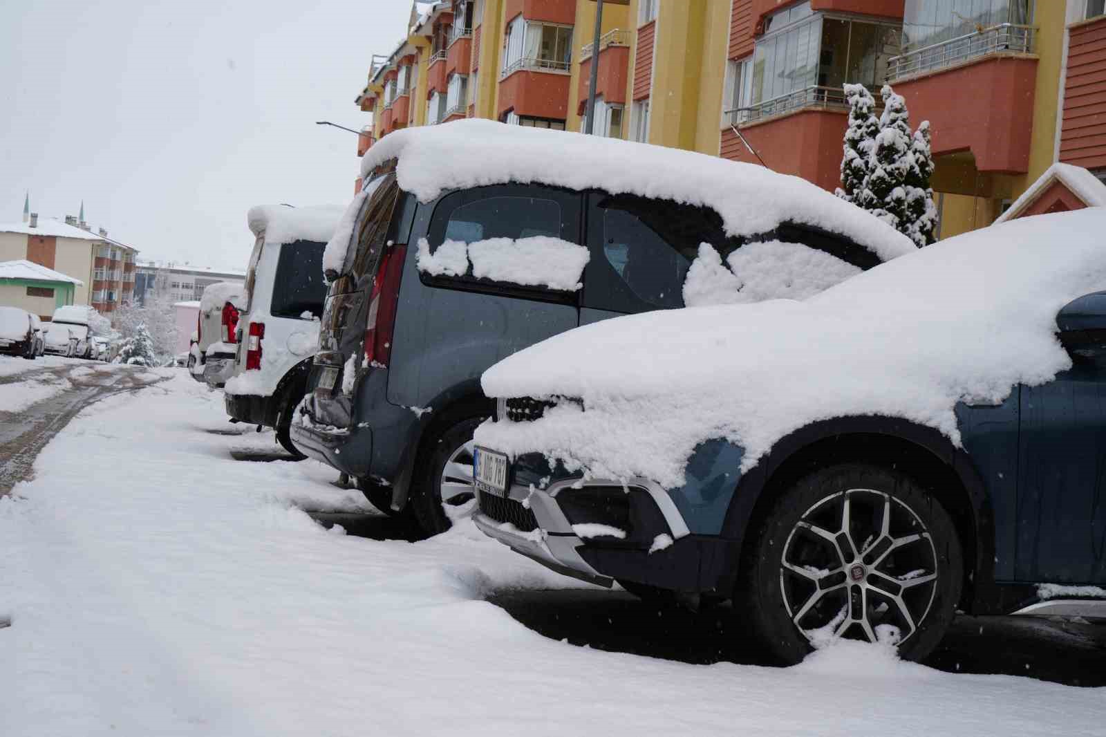 erzurumda kar kenti yeniden beyaza burudu 2 UuvCybpe