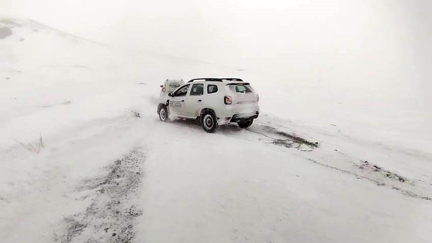 erzurumda kar ve tipi ulasimi durma noktasina getirdi 0 N9pBhAf2