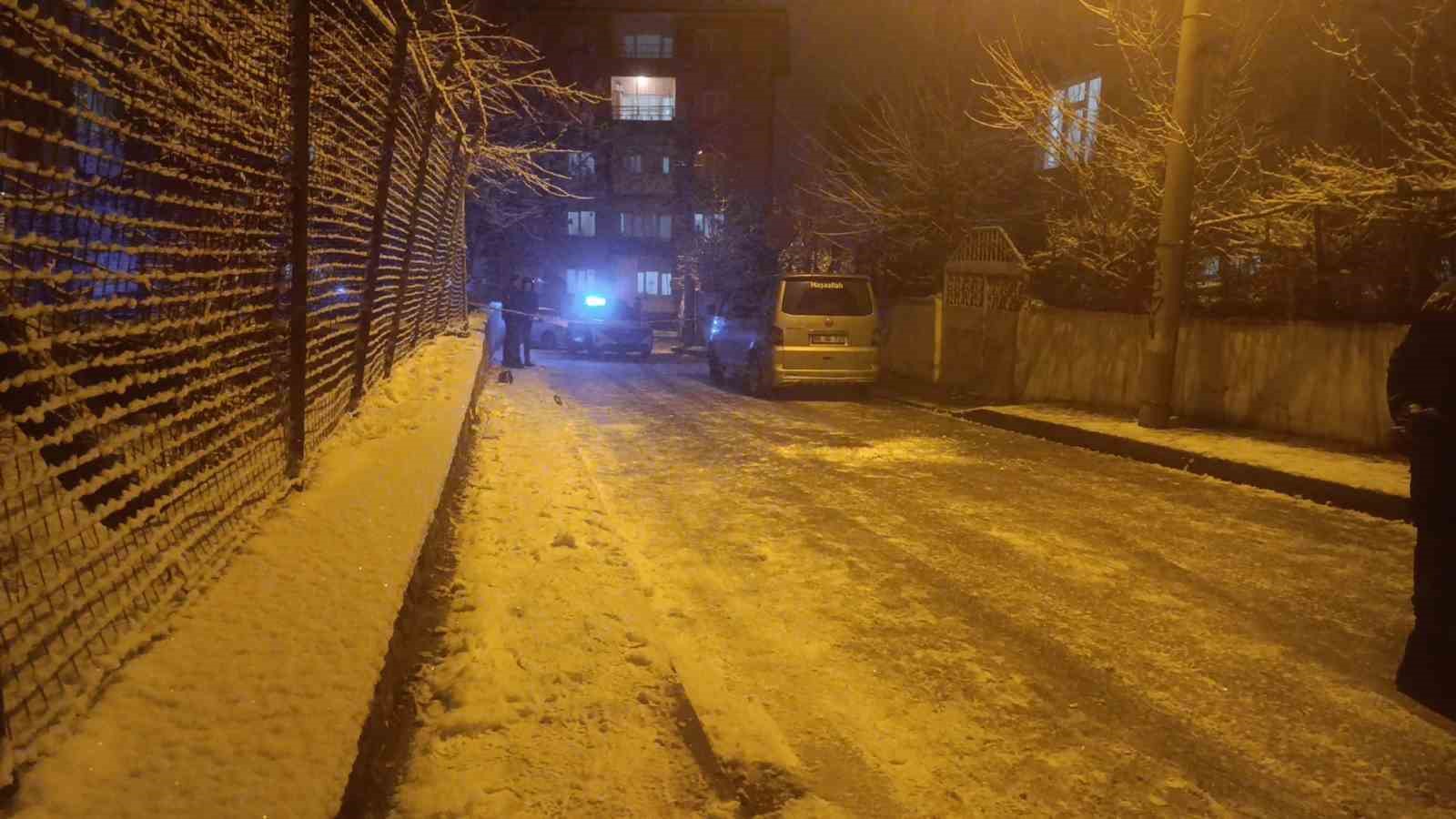 Erzurum’da silahlı saldırıya uğrayan şahıs hayatını kaybetti 7 erzurumda silahli saldiriya ugrayan sahis hayatini kaybetti 3 lXMGgr3Q