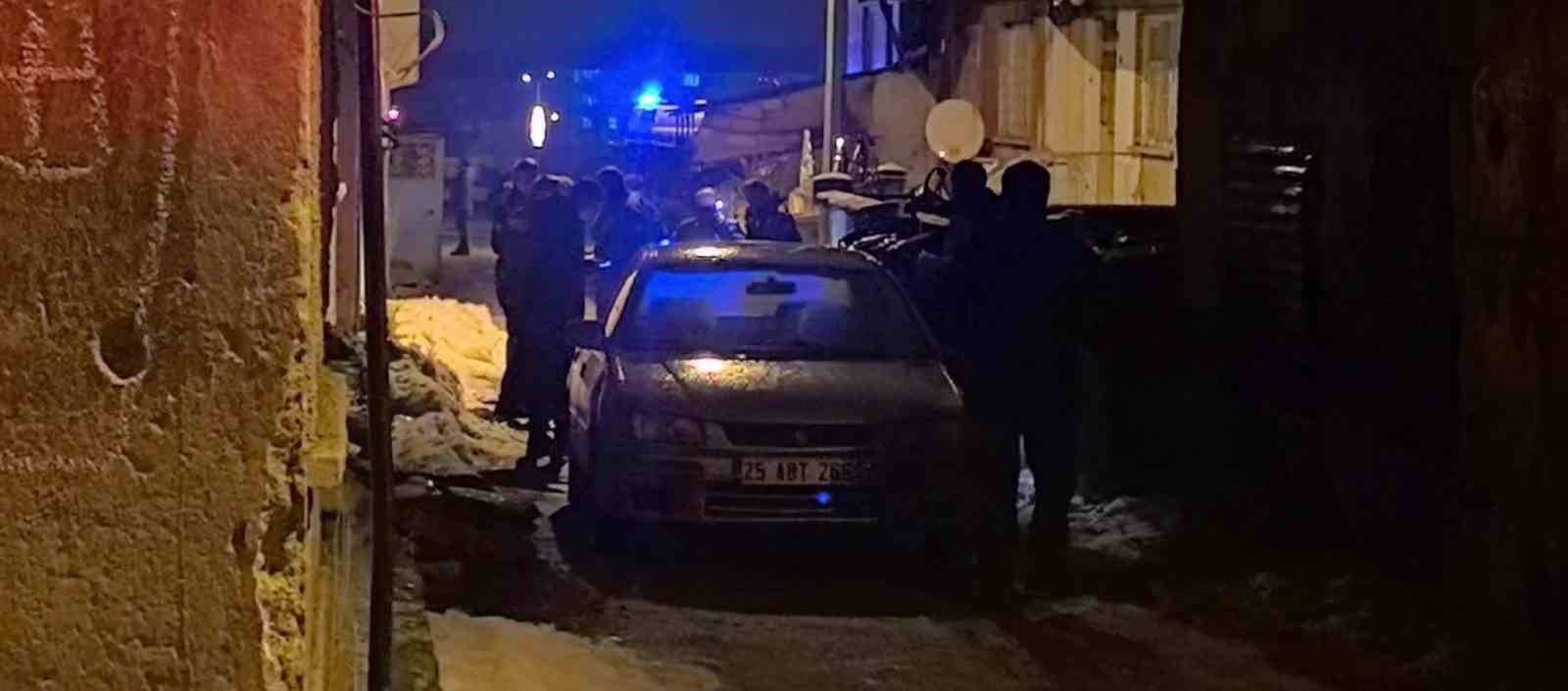 erzurumda supheli olum bogazindan bicaklanmis halde bulundu 1 PdID74kw