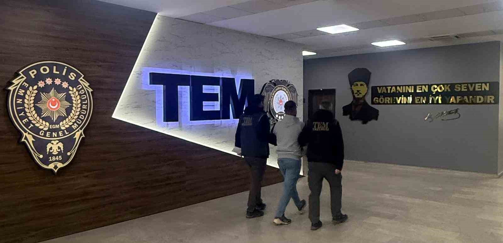 Erzurum’da terör operasyonu; 1 şahıs tutuklandı 4 erzurumda teror operasyonu 1 sahis tutuklandi 0 VNeZvTGj