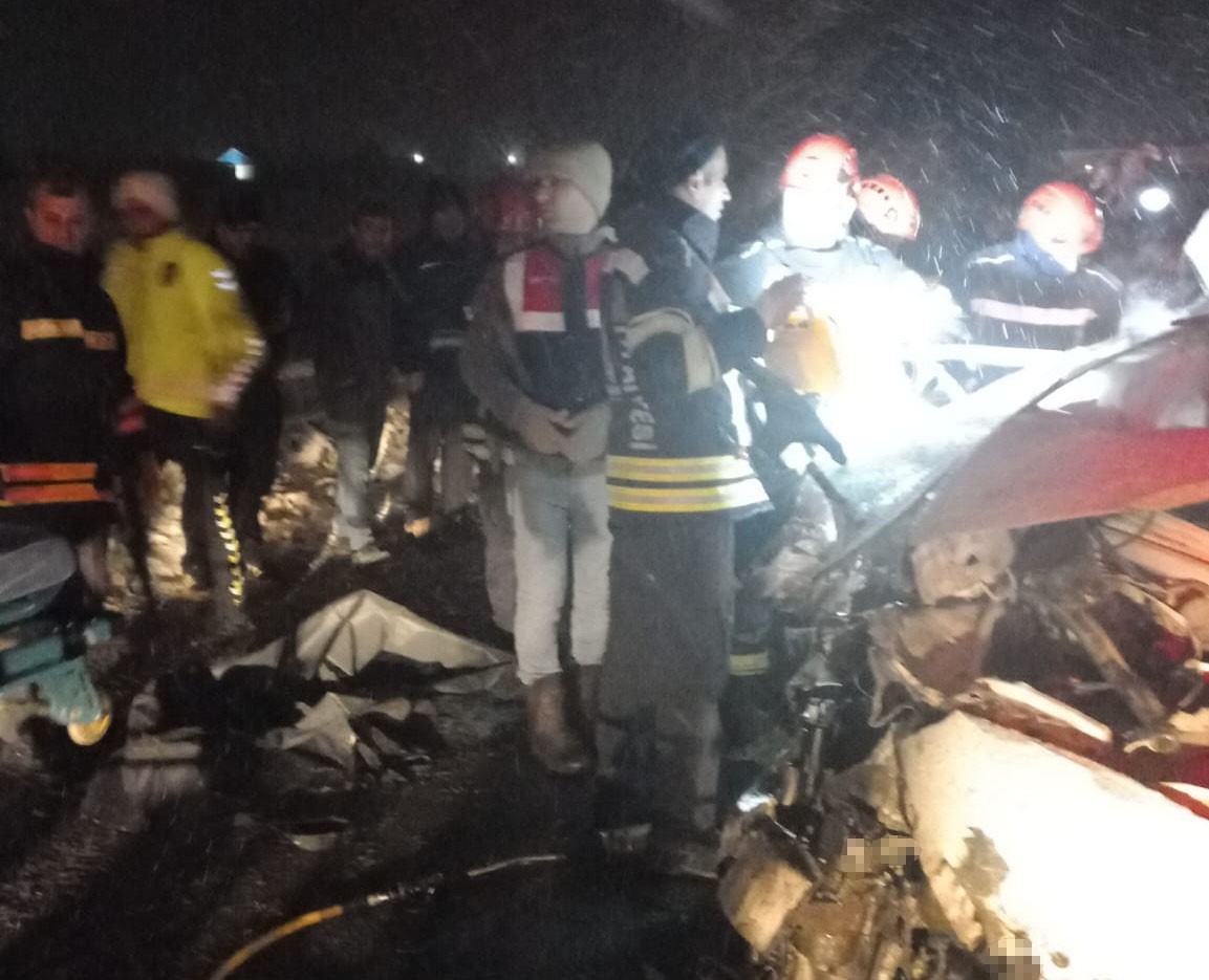 erzurumda trafik kazasi 4 olu 3 Qh2k6n3X