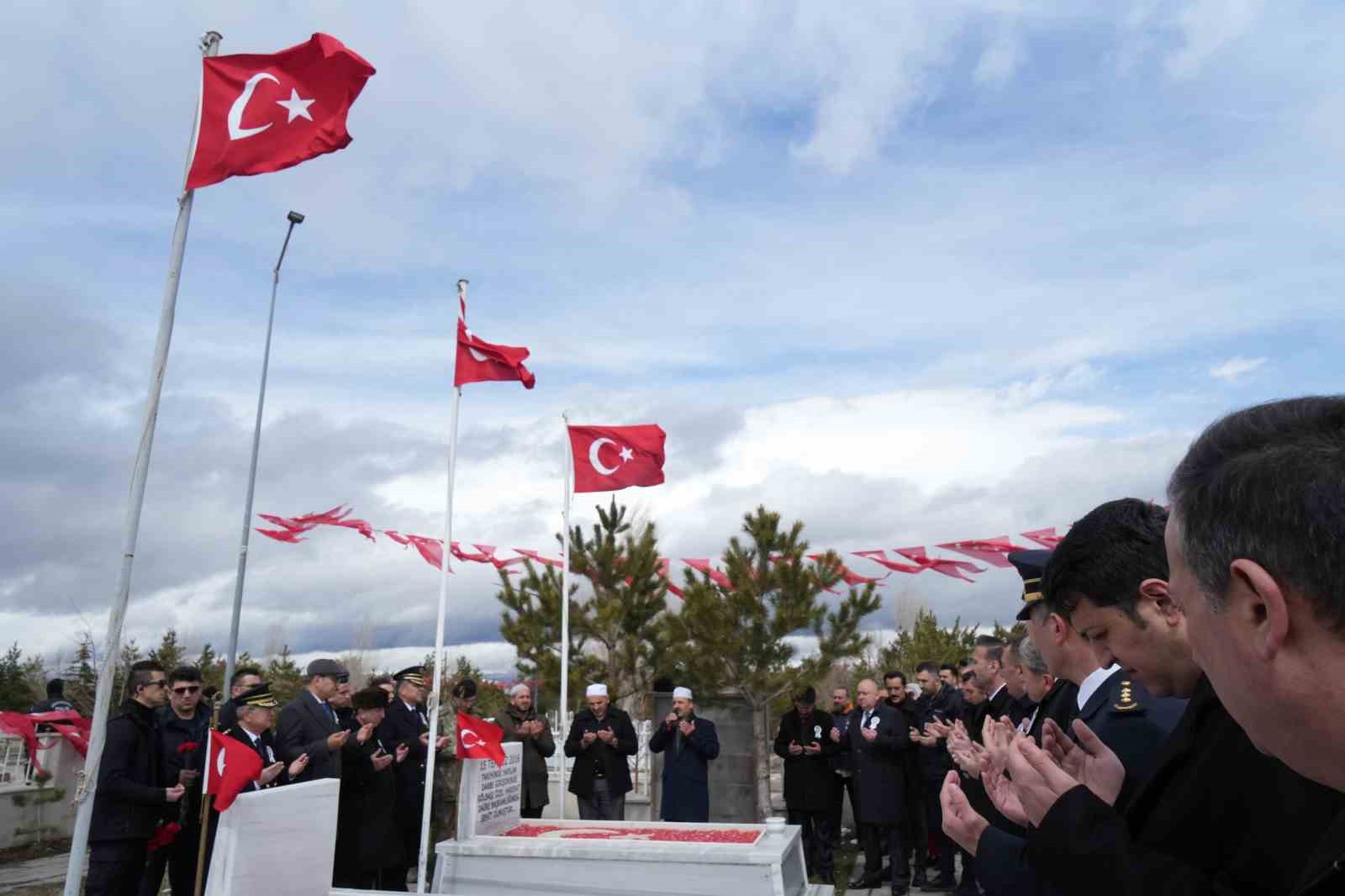 erzurumda turk polis teskilatinin 181 yil donumu coskusu 8 Sll2dcYy