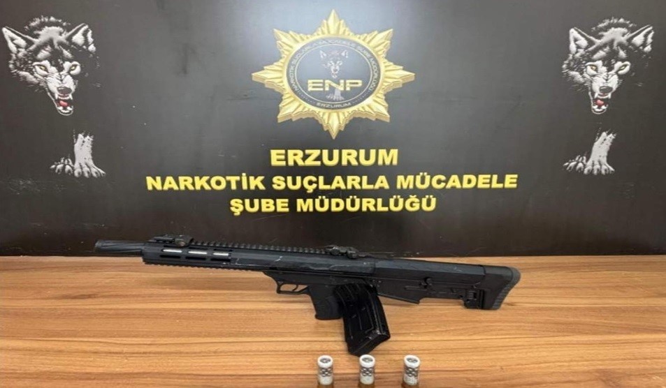 erzurumda uyusturucu operasyonu 4 tutuklama 0 rrtren4S