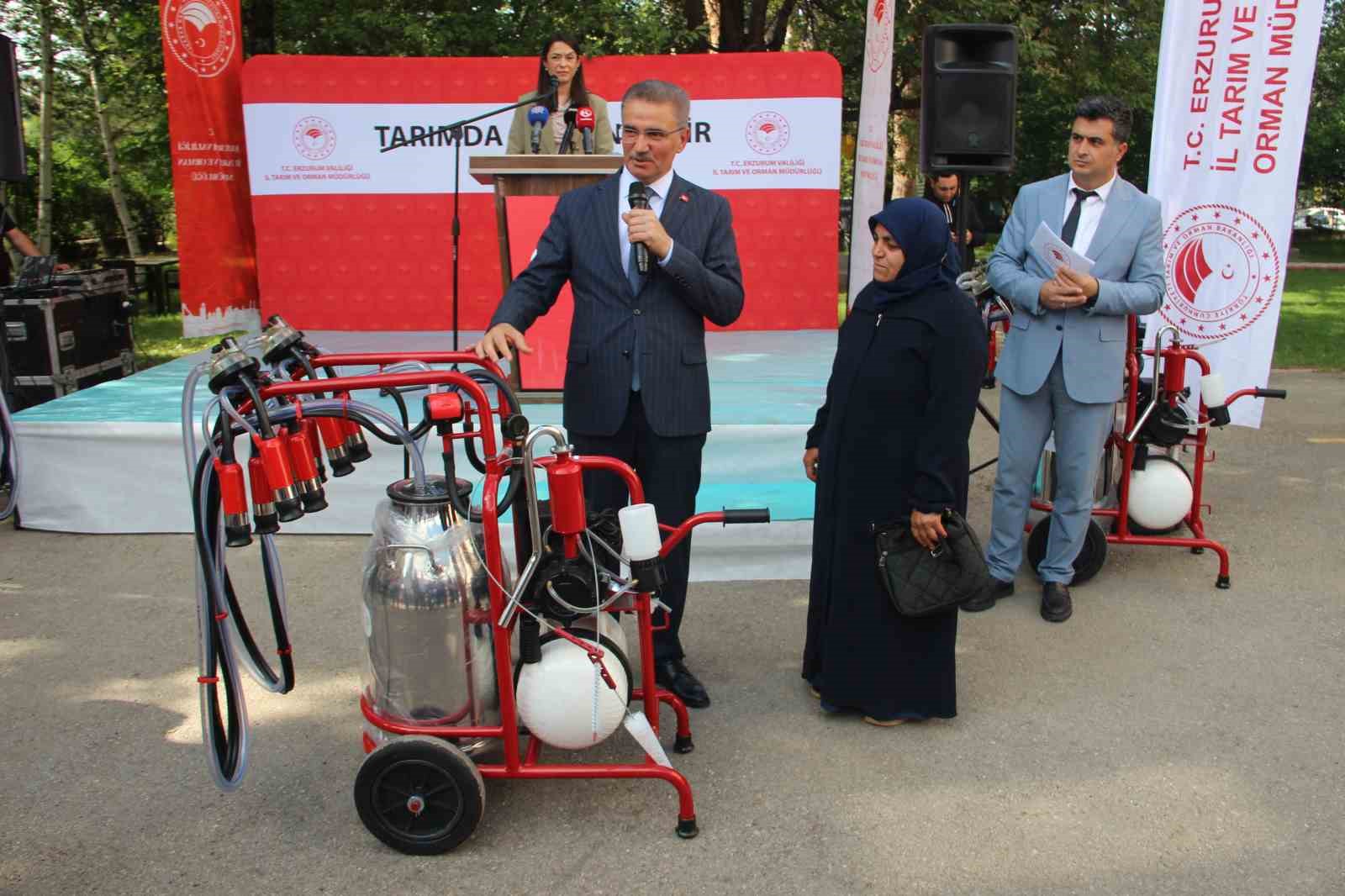 erzurumda yetistiricilere 288 sivat ve 120 sut sagim makinesi dagitildi 2 9M3pYMFB
