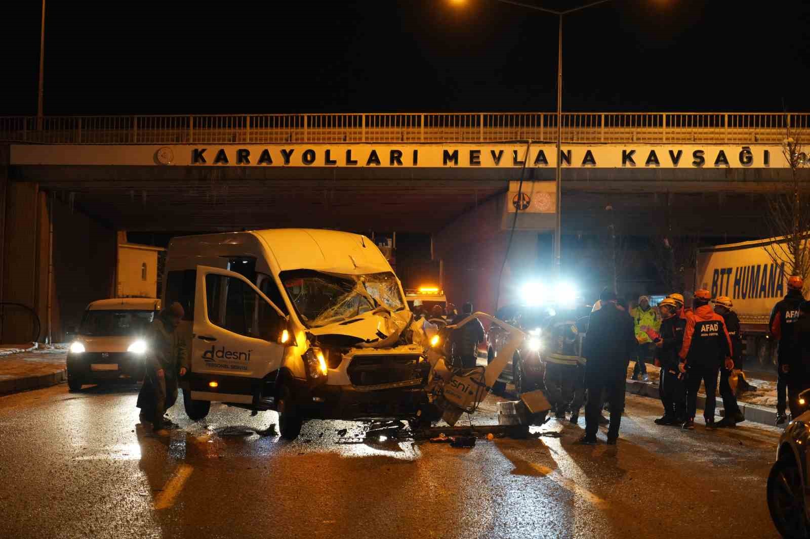 erzurumda zincirleme kaza 5 yarali 13 ulGdZ5IB