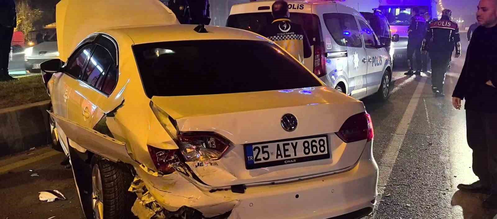 erzurumda zincirleme kaza 6 yarali 3 LmzYDz91