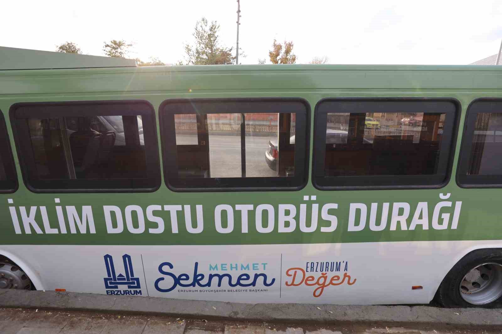 Erzurum’daki "Geri Dönüşüm Temalı Otobüs Durağı" projesi ilgi odağı 7 erzurumdaki geri donusum temali otobus duragi projesi ilgi odagi 3