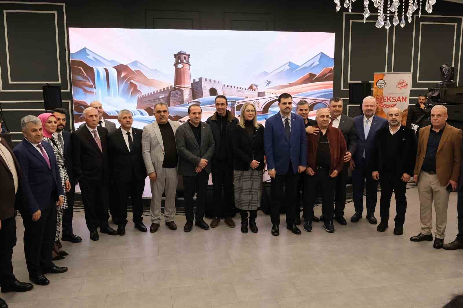 erzurumlular izmirde duzenlenen herfene gecesinde bulustu 2 77OrT3GH