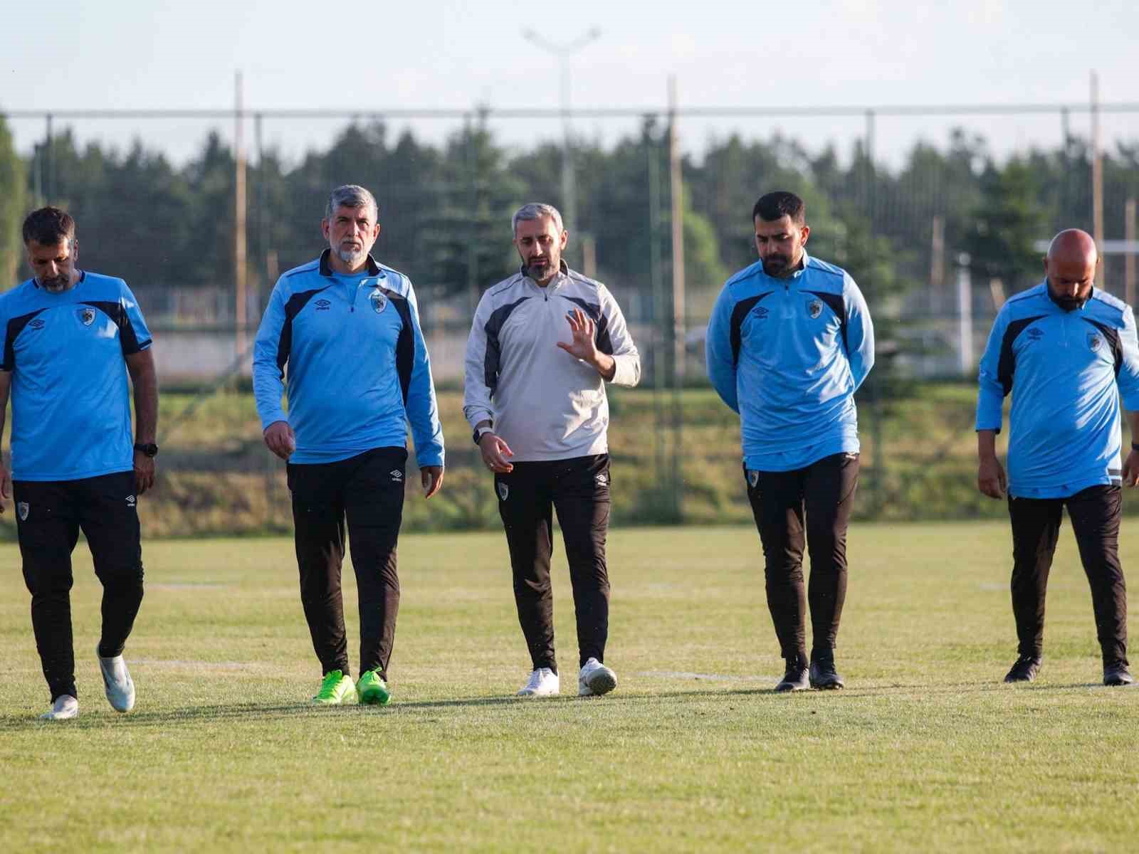 Erzurumspor, 3. etap kamp çalışmalarına bugün başlıyor 4 erzurumspor 3 etap kamp calismalarina bugun basliyor 0 KIK9HulV