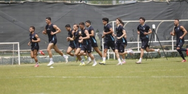 erzurumspor-fk-ilk-etap-kampini-tamamladi-XwKdJeNy.jpg