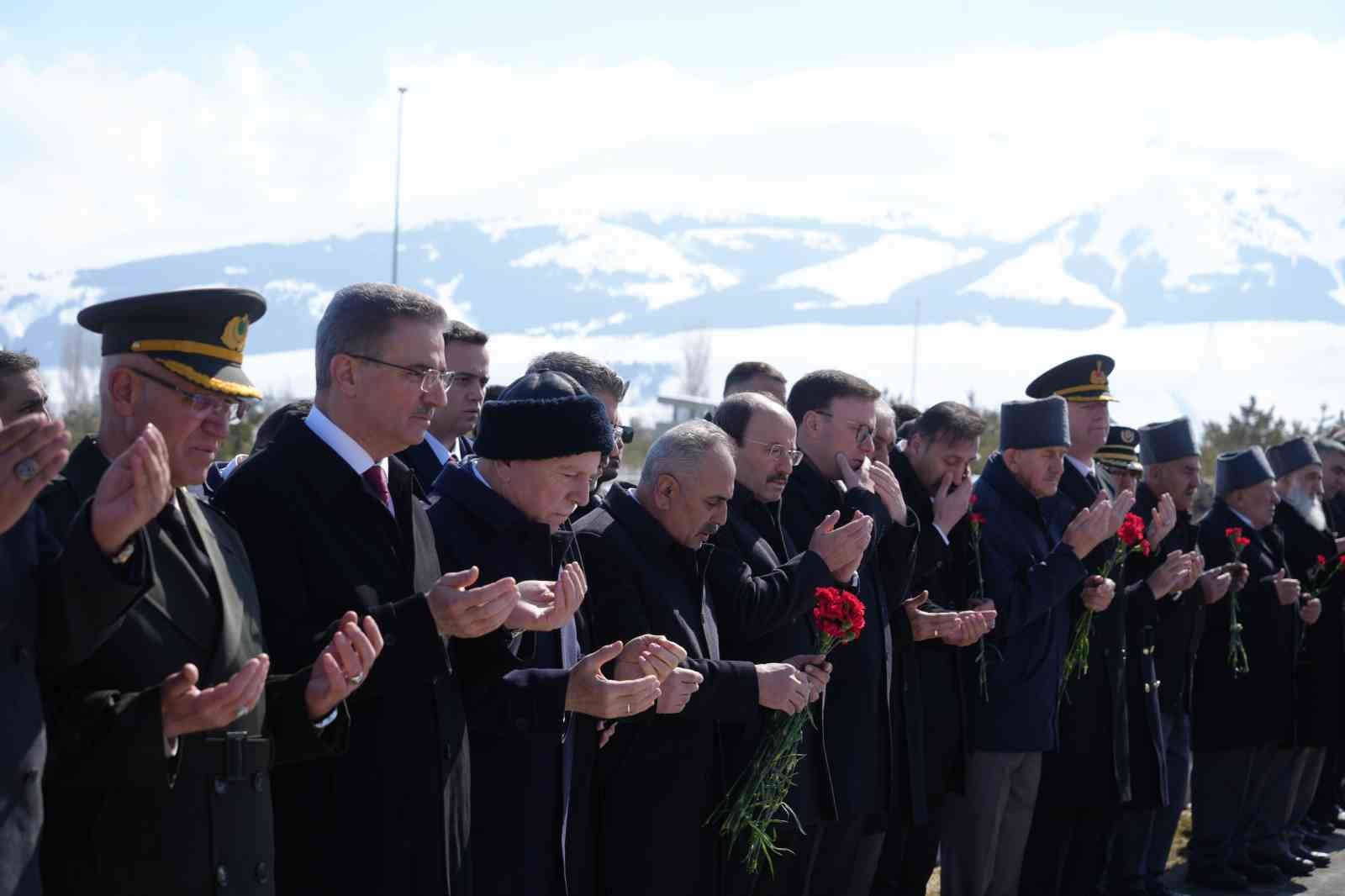 erzurumun kurtulusunun 108nci yil donumunu coskuyla kutladi 11 lDOeMT7W