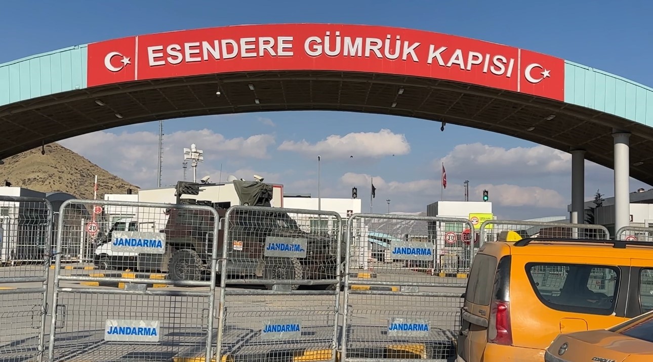 esendere sinir kapisinda sessiz bekleyis 3