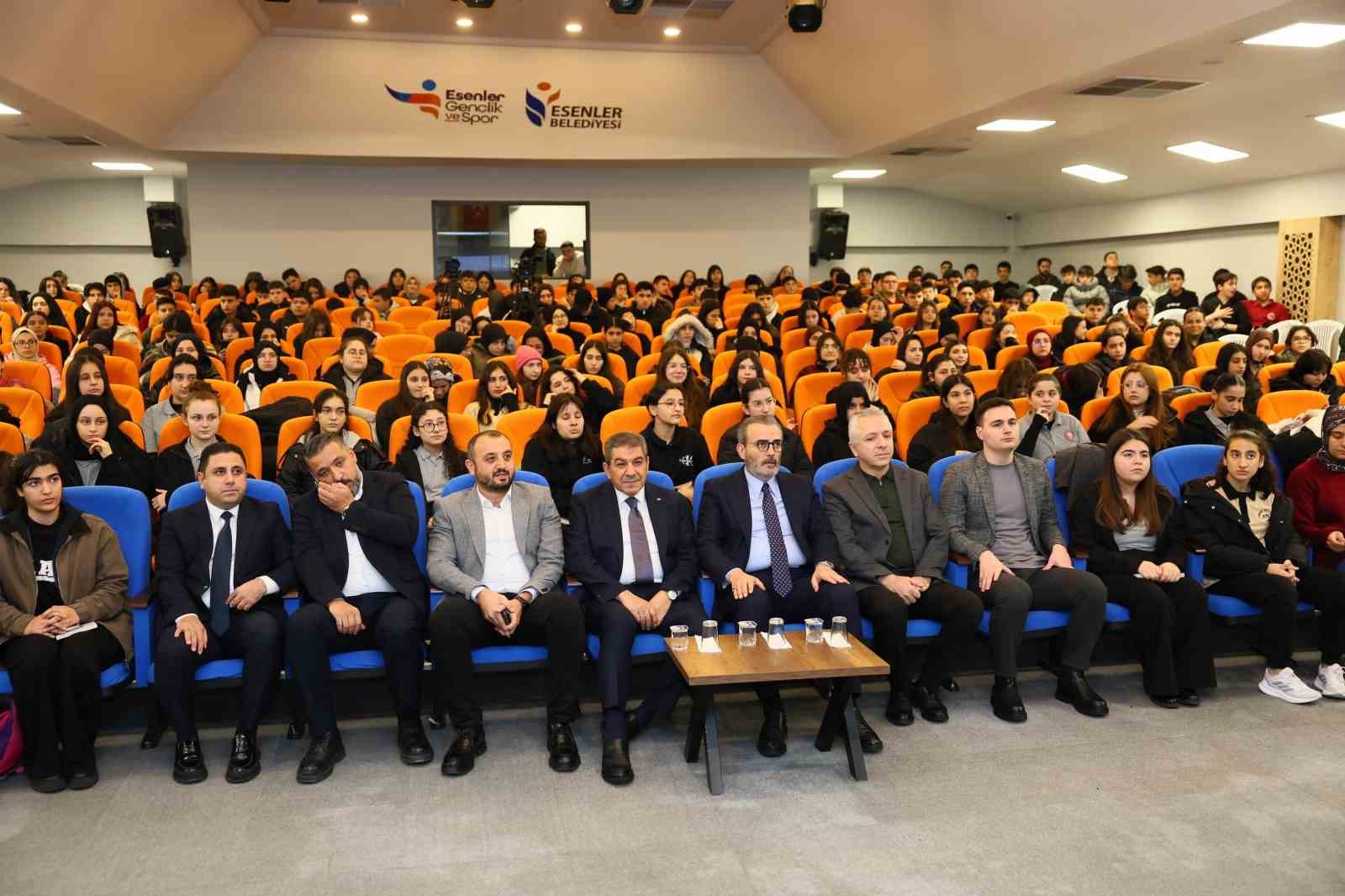 esenler belediyesi tarafindan rol model ve etki bilinci atolyesi duzenlendi 1 VfKAmAjy