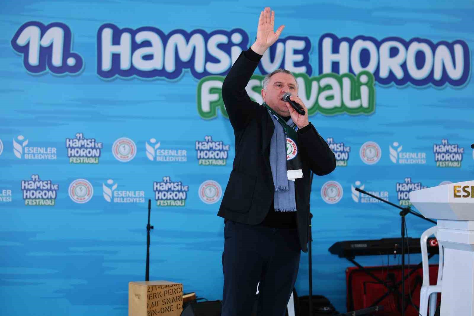 esenlerde 11 hamsi ve horon festivali 5 ton balik ve helva dagitildi 6 BqPnVNpa