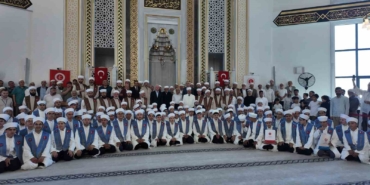 esenlerde-114-hafiza-istanbul-valisi-davut-gulden-umre-mujdesi-Ak9GVh8q.jpg