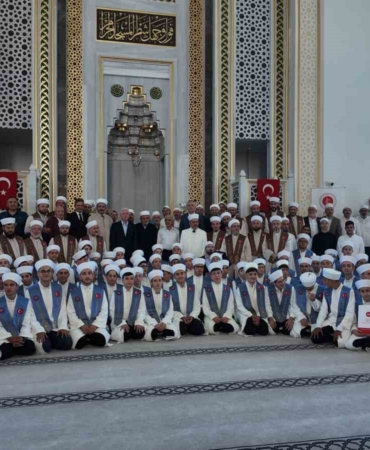 esenlerde-114-hafiza-istanbul-valisi-davut-gulden-umre-mujdesi-Ak9GVh8q.jpg