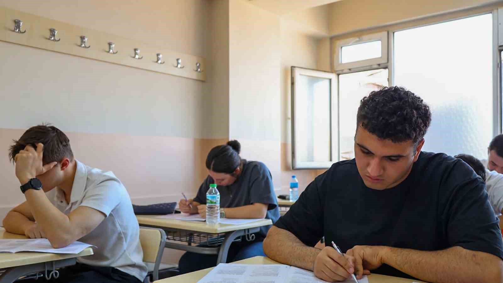 esenlerde mihmandar akademi basariya doymuyor 0 pEIXRcqr