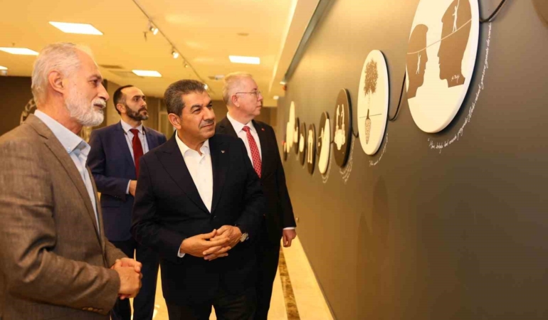 esenlerde-tesbihat-sergisi-kapilarini-acti-qqIDBZsU.jpg