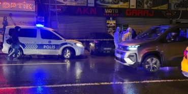 esenlerde-yangin-ihbarina-giden-ekipler-binada-silahla-vurulmus-2-kisinin-cesetlerini-buldu-wxOm7dJt.jpg
