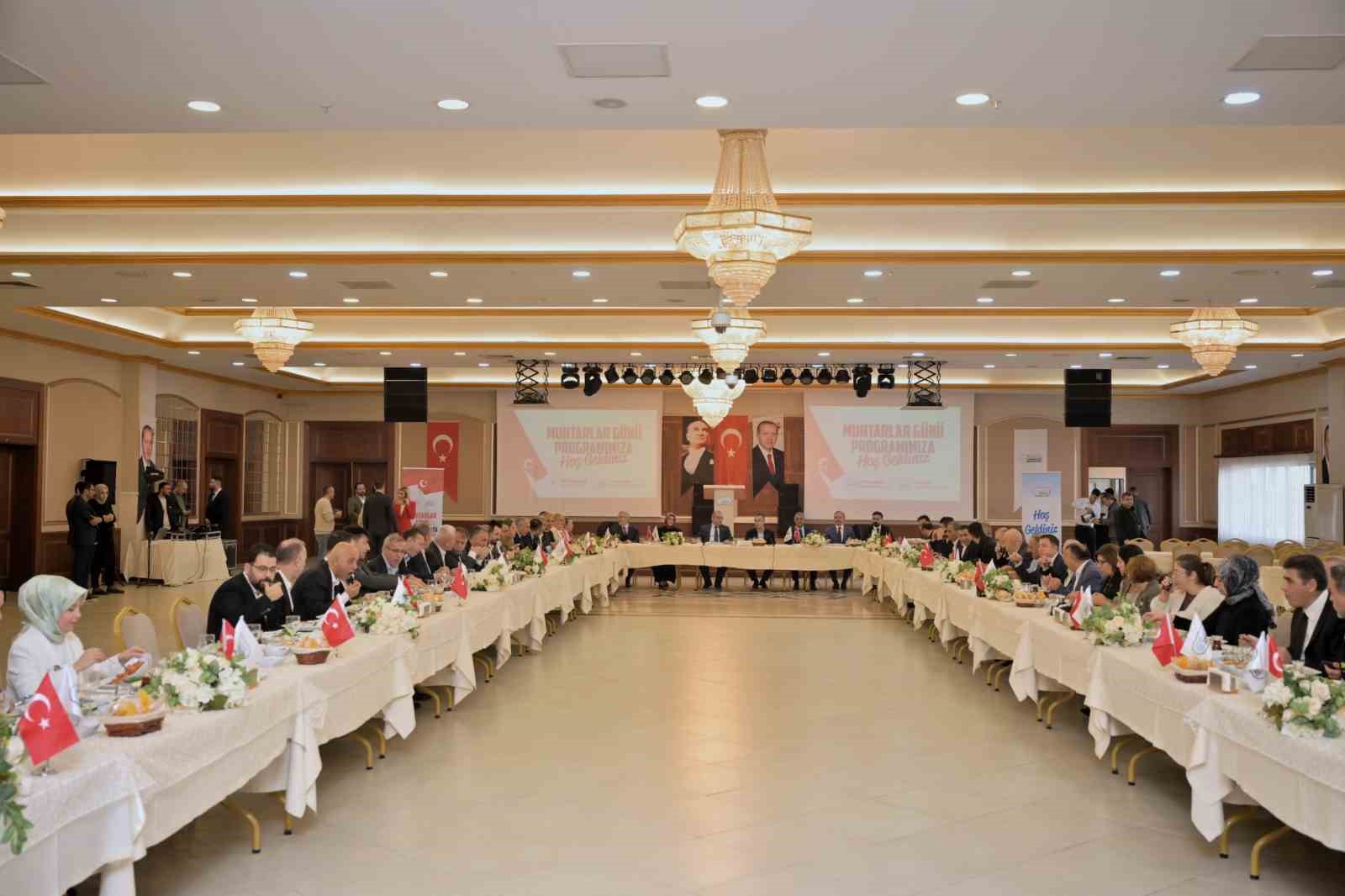 esenyurt baskan vekili can aksoy muhtarlarla bir araya geldi 1 NE4l3CIK