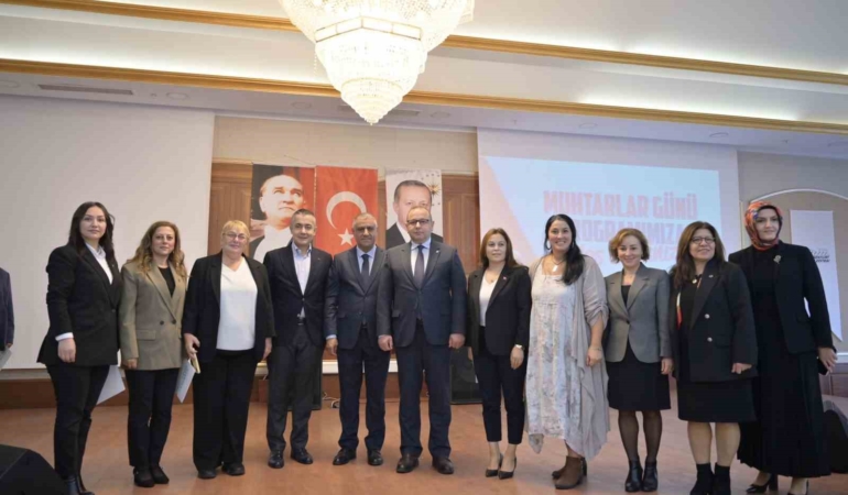 esenyurt-baskan-vekili-can-aksoy-muhtarlarla-bir-araya-geldi-MVrZC81L.jpg