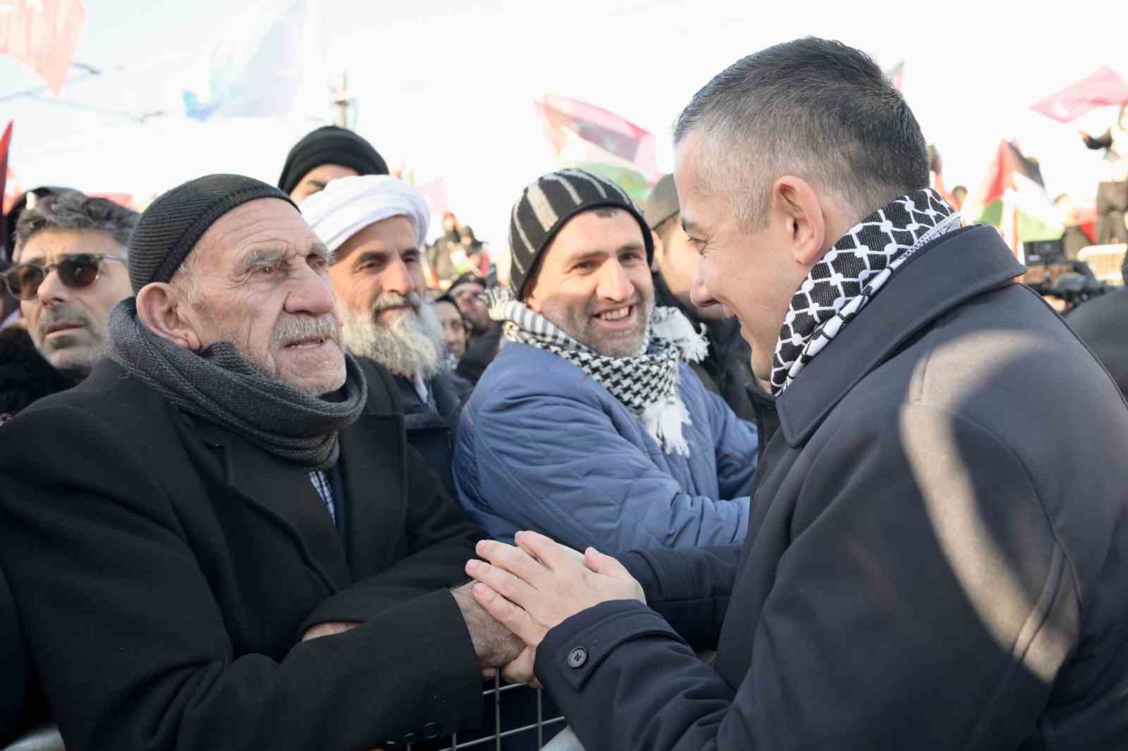 esenyurt belediye baskan vekili can aksoydan filistin icin guclu destek 10 kHaIBOGK